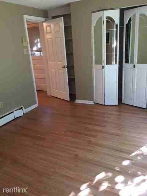 5440 Claybourne St #1 - Photo 3 of 7