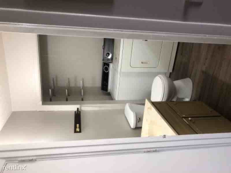 3266 Lupine Dr - Photo 3 of 14