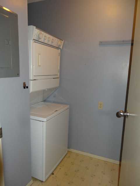 3012 Edenwold Heights Northwest - Photo 2 of 37