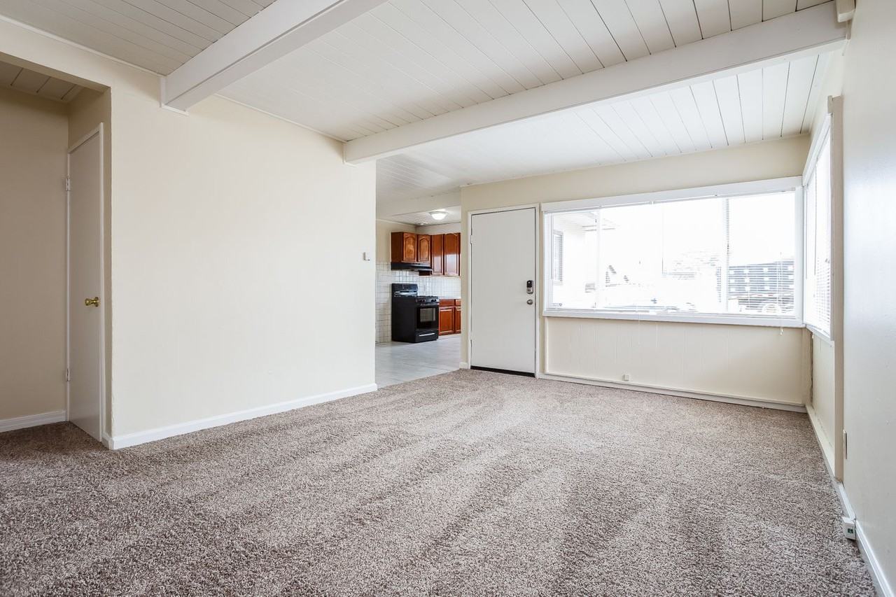 3106 Moyers Rd - Photo 2 of 13