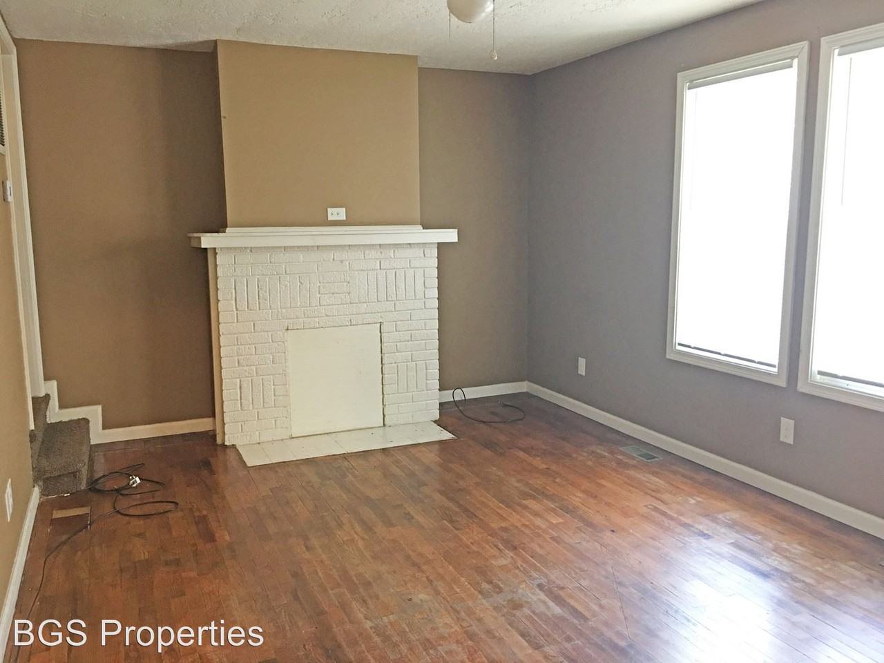 112-116 N. Sampson Ave - Photo 2 of 8