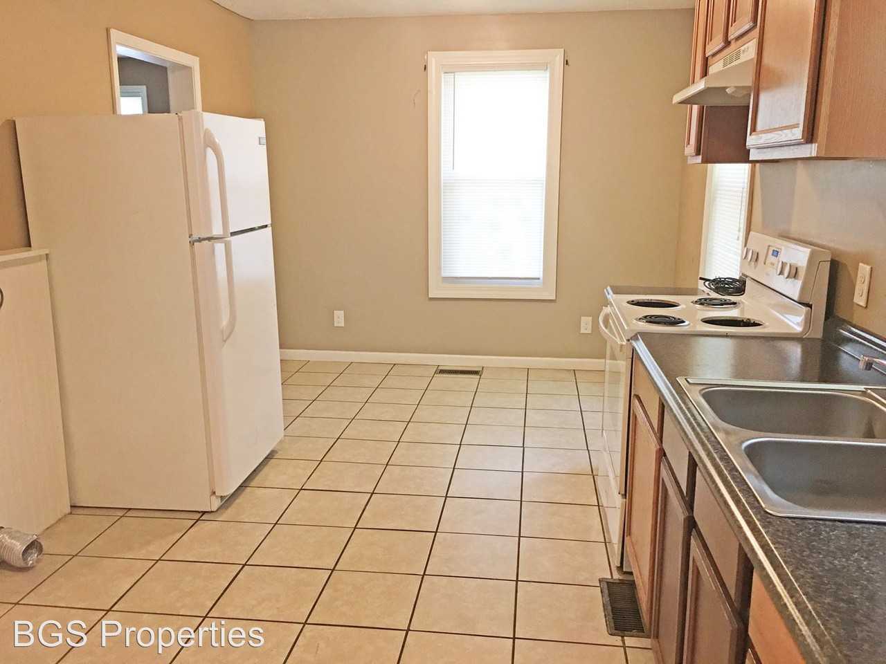 112-116 N. Sampson Ave - Photo 3 of 8