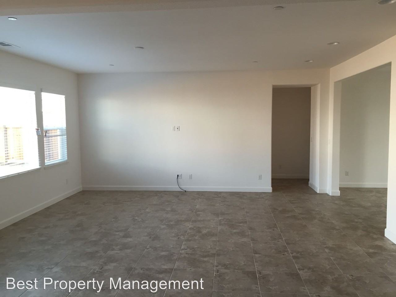 753 Jennifer Street - Photo 3 of 16