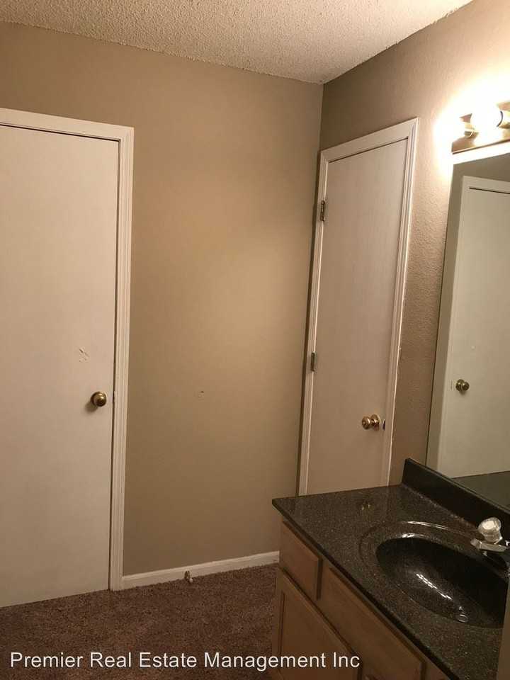 202 Dogwood - Photo 3 of 17