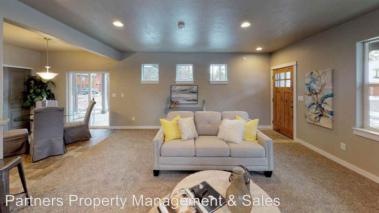 356 W Jefferson Ave - Photo 2 of 19