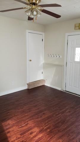 305 East Columbia Street - Photo 3 of 12