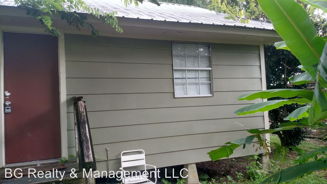 623 Lafayette Street - Photo 2 of 7