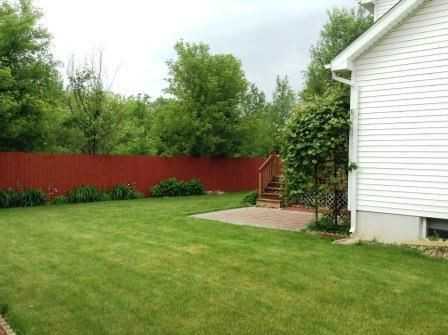 8253 Lockerbie Dr. - Photo 2 of 20