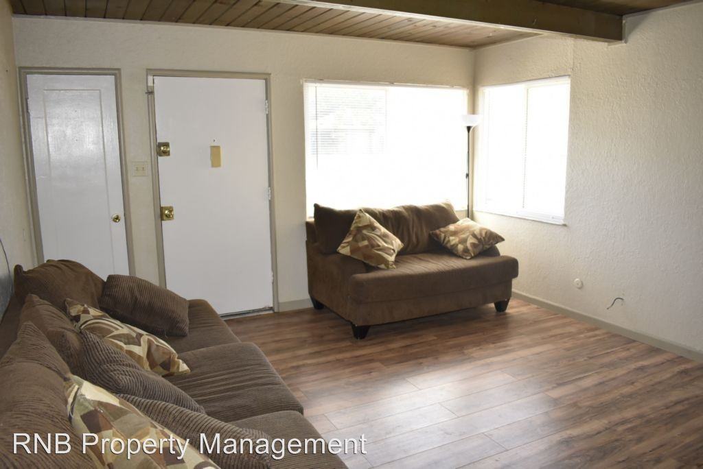 281 Arcade Blvd - Photo 3 of 21