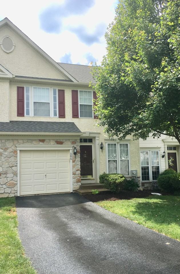 304 Yates Terrace, Avondale, PA 19311 3 Bedroom Apartment for Rent
