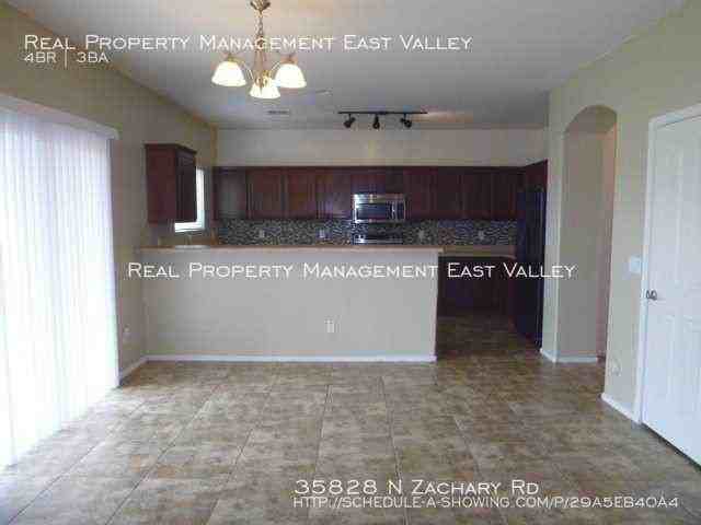 35828 N Zachary Rd - Photo 2 of 20