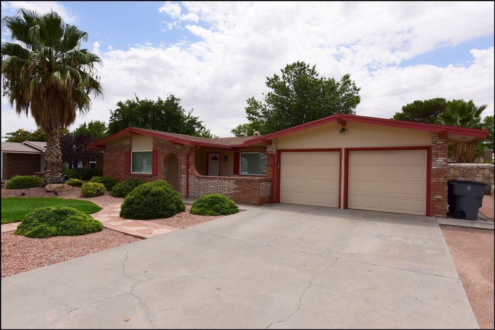 4108 Siete Leguas Road - Photo 3 of 38