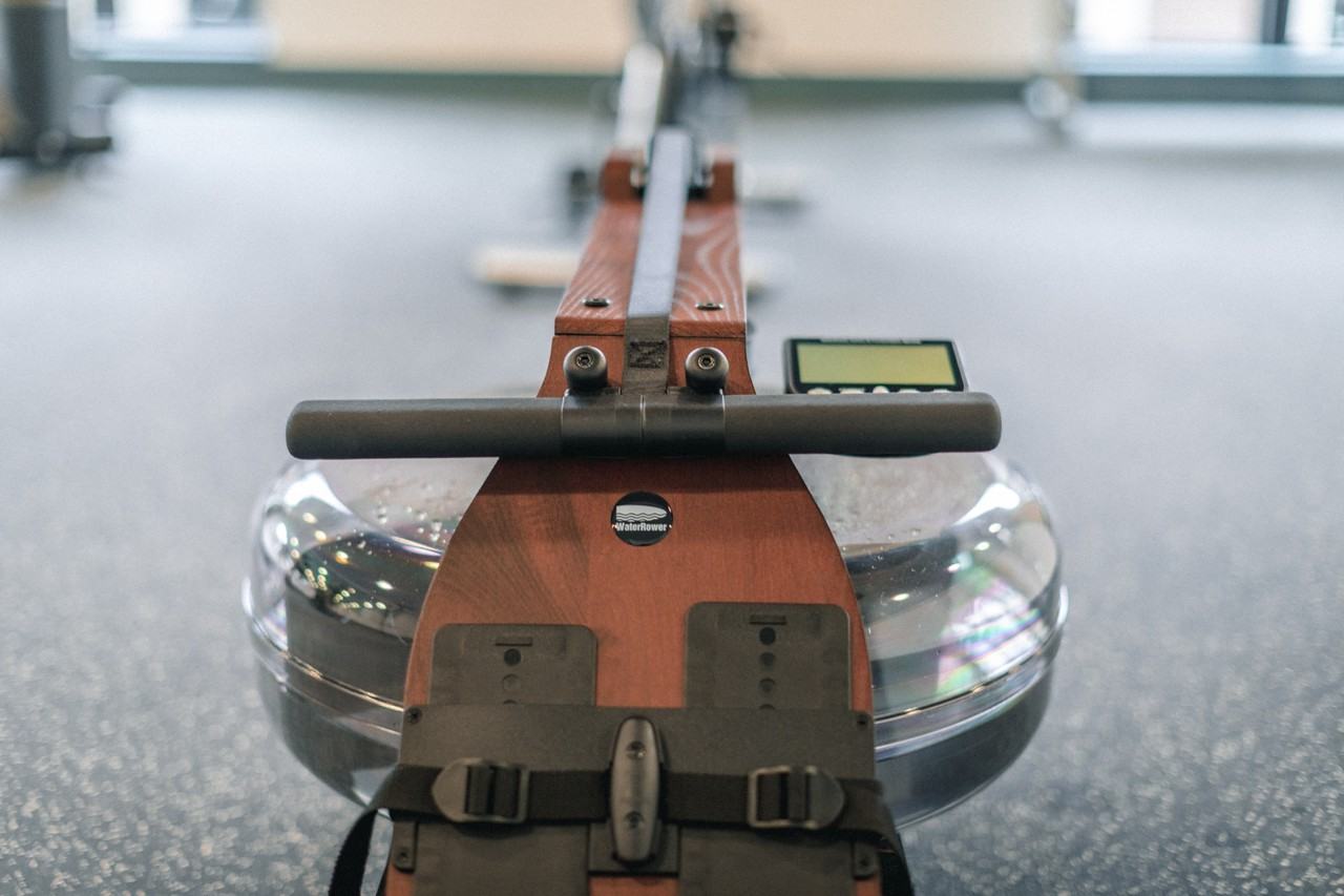 Holmes Beverly - Photo 7 of 50