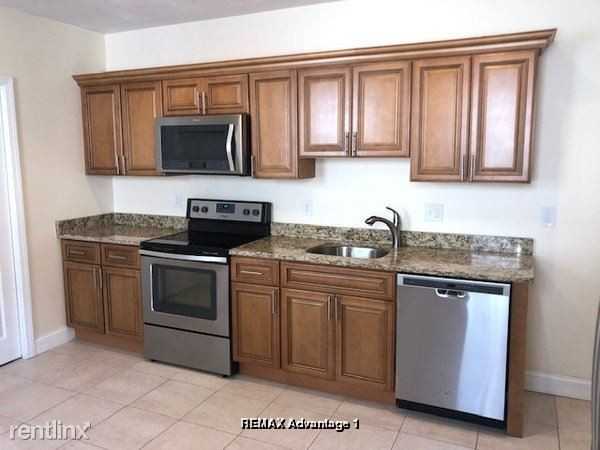 16 Richmond Ave - Photo 3 of 13