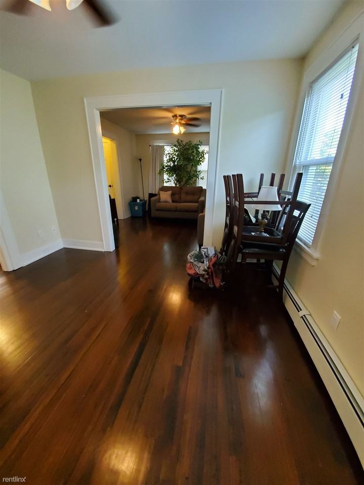 Colonial Rd - Photo 3 of 7