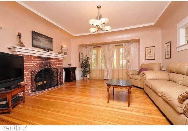 1257 Laguna Avenue - Photo 3 of 12