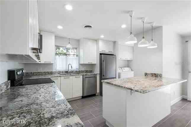 5209 Haverill Dr - Photo 2 of 30