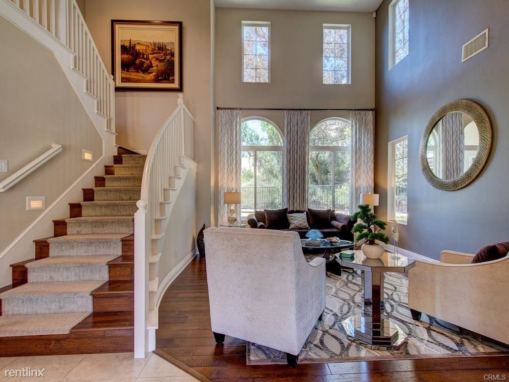 1 Ravello - Photo 3 of 10