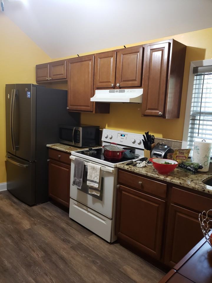 16 Venetian Promenade - Photo 3 of 6