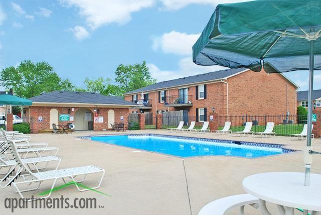 Charleston Hall Apartments - Photo 3 of 21