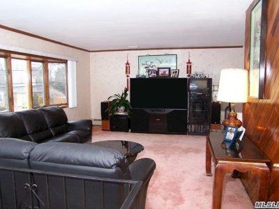 1093 Round Swamp Rd - Photo 3 of 5