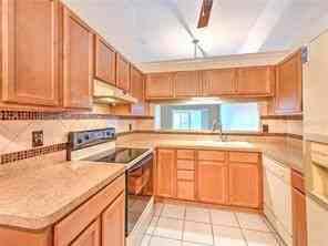 16211 Copperfield Dr - Photo 2 of 3