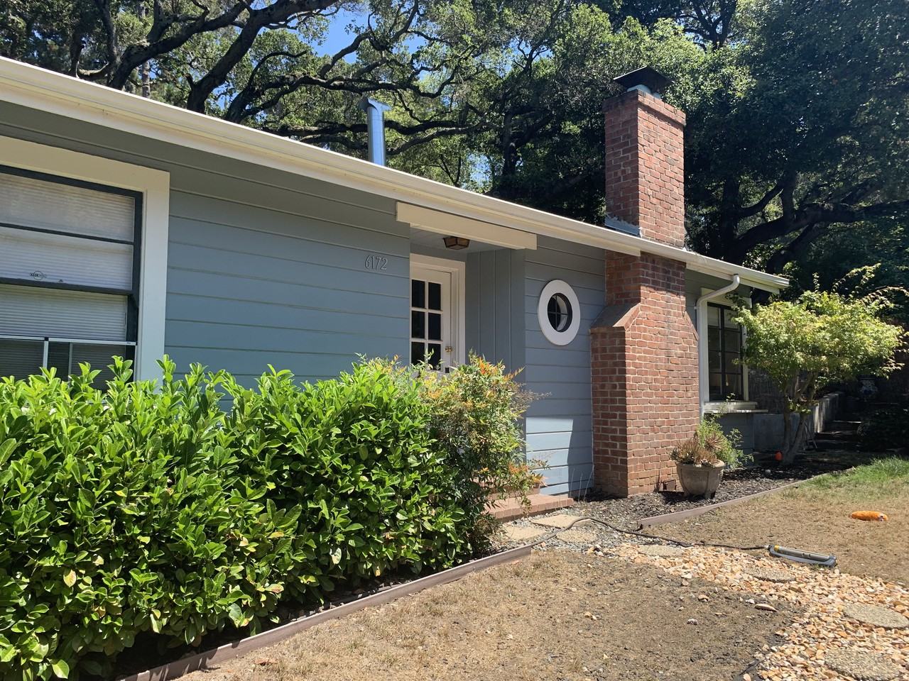 6172 Moraga Avenue - Photo 2 of 18