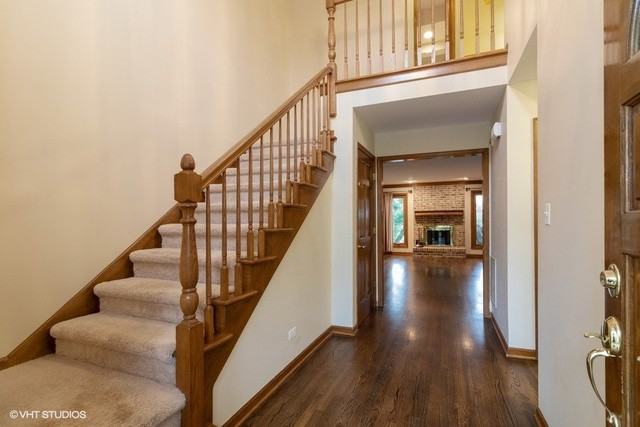 5711 Foxgate - Photo 2 of 14
