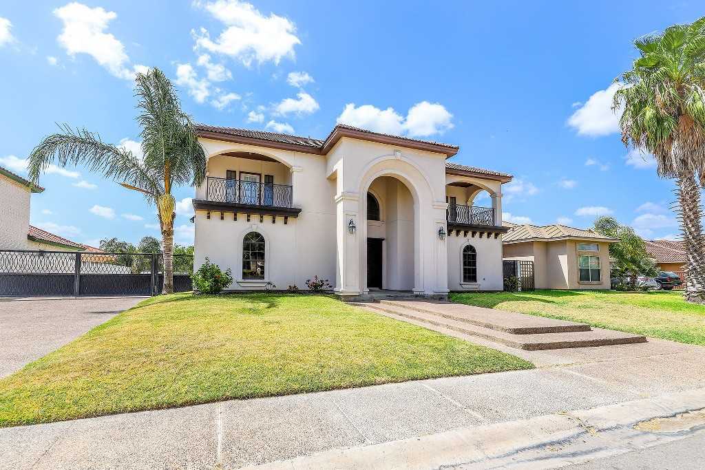 305 Lake Clark - Photo 3 of 44