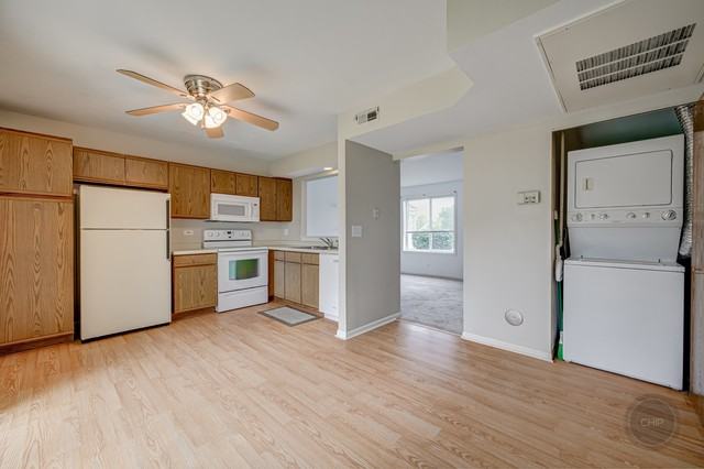 2722 Wilshire #2722 - Photo 3 of 25