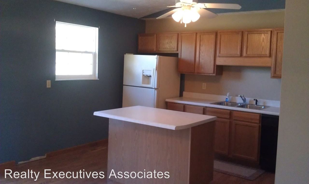 3222 Granite Circle - Photo 3 of 9