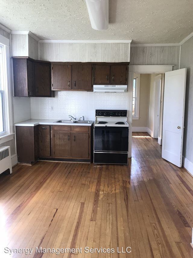 842 - 844 Summit Avenue - Photo 3 of 8