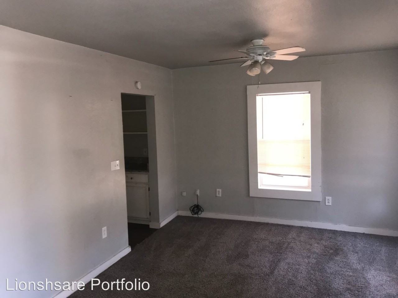 2417 21st St - Photo 2 of 9