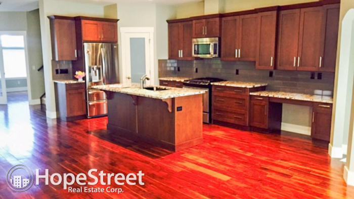 3805 15 Street Sw - Photo 2 of 18