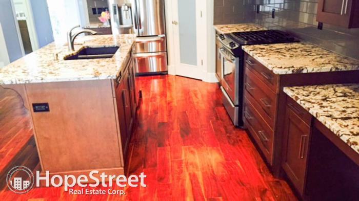 3805 15 Street Sw - Photo 3 of 18