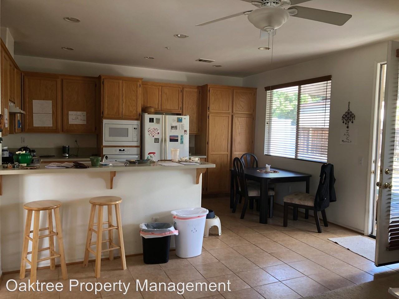 1235 Liada Way - Photo 3 of 7