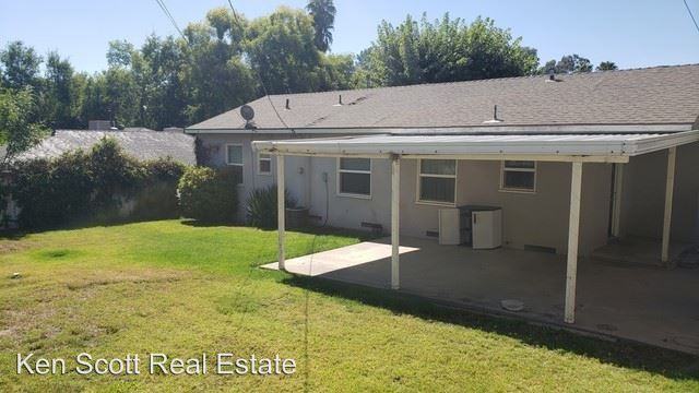 726 W 36th St - Photo 2 of 13