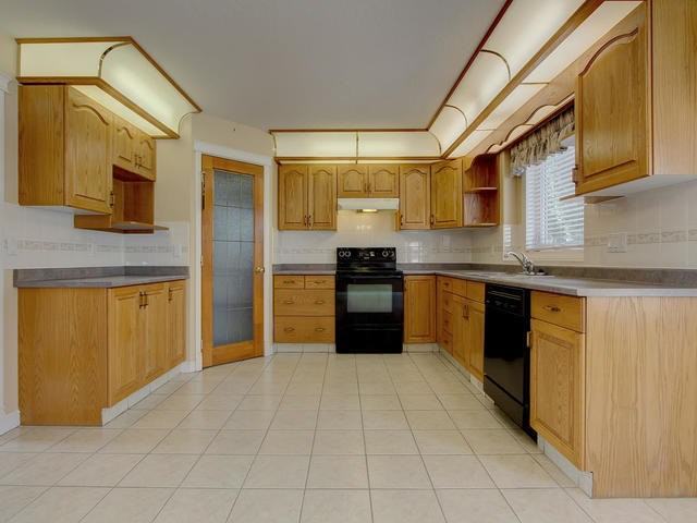 2316 Kaasa Road East Nw - Photo 2 of 23