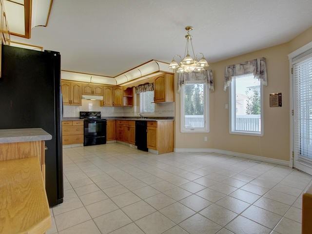 2316 Kaasa Road East Nw - Photo 3 of 23