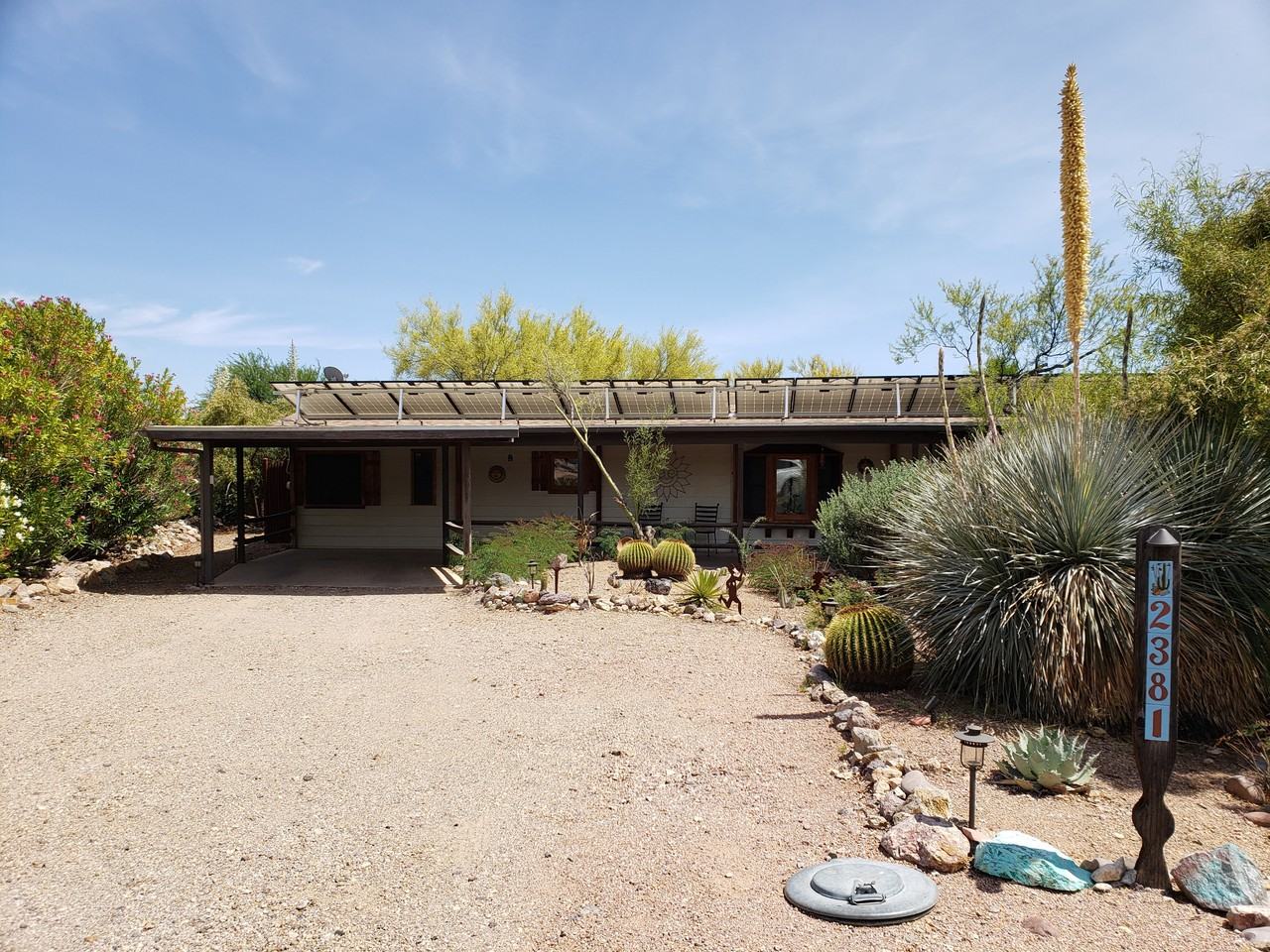 2381 S Lazy A Pl - Photo 2 of 34