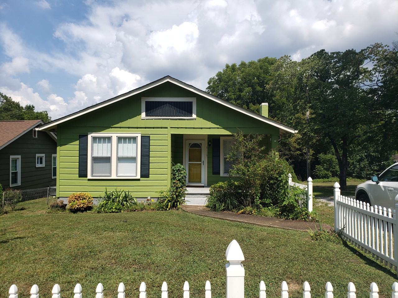 3115 Greenwich Ave - Photo 2 of 10