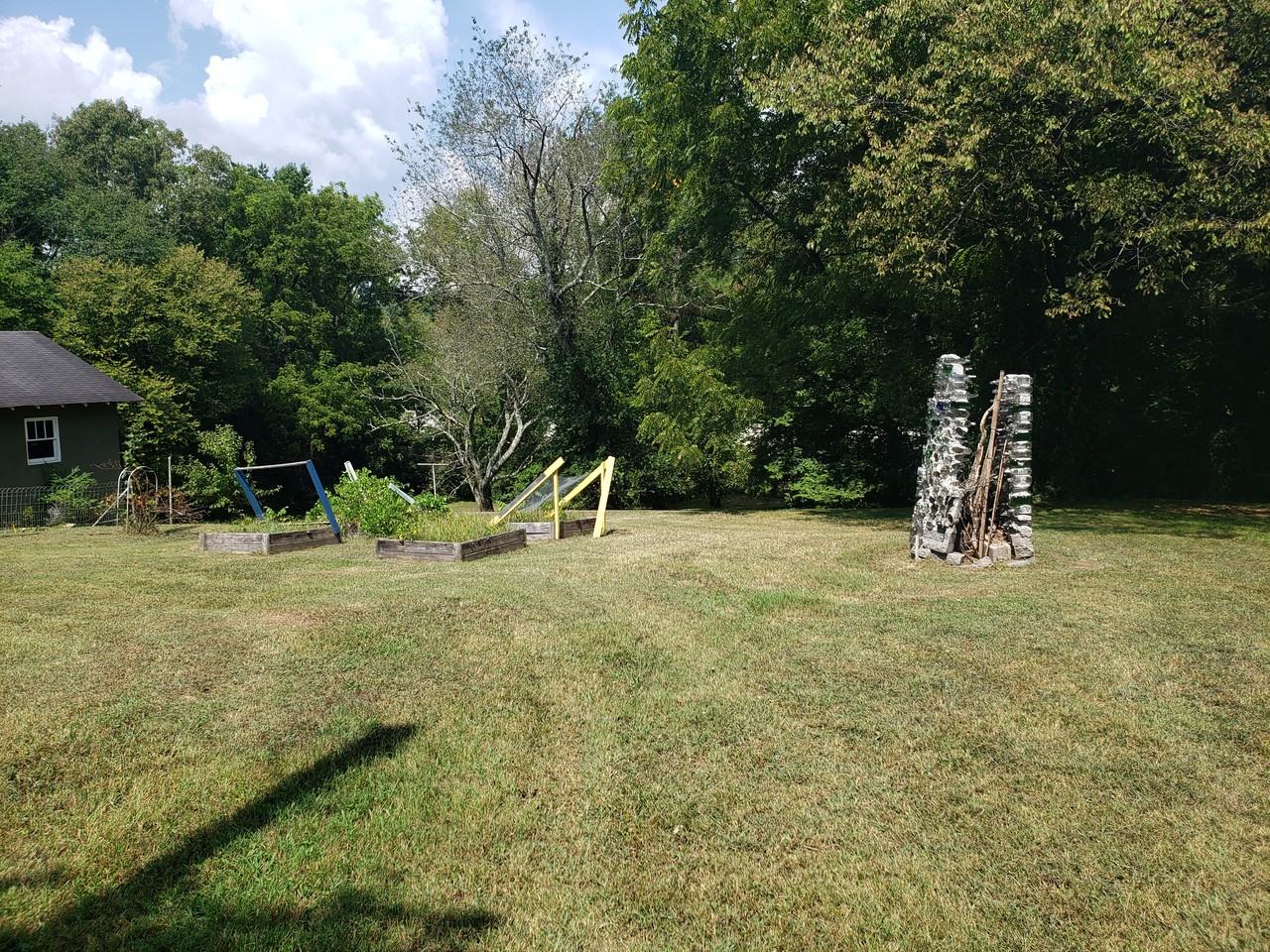 3115 Greenwich Ave - Photo 3 of 10