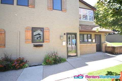 1338 Bayard Ave - Photo 3 of 15