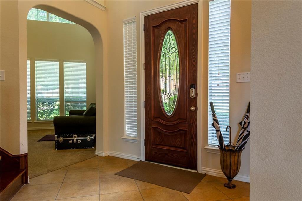 1426 Levee Lane - Photo 3 of 29