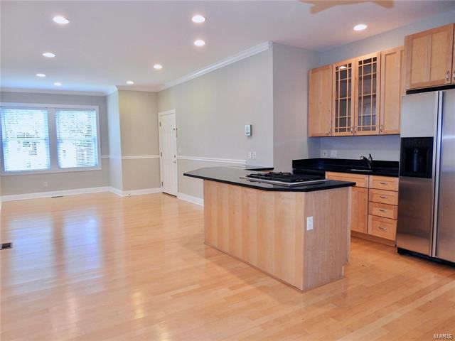 6418 Alamo Avenue Unit 1w - Photo 3 of 15