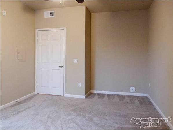 CASTELLINO AT LAGUNA WEST - Photo 3 of 15