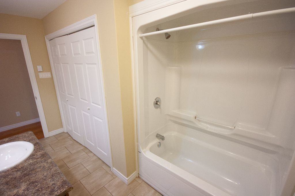 58 Chamberlains Rd - Photo 3 of 15