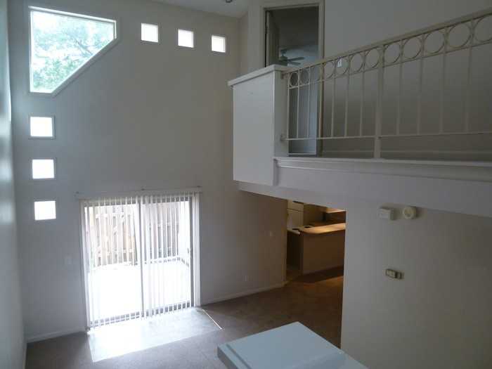 6559 Allendale Boulevard - Photo 3 of 12