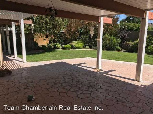 3022 Salmon - Photo 2 of 31