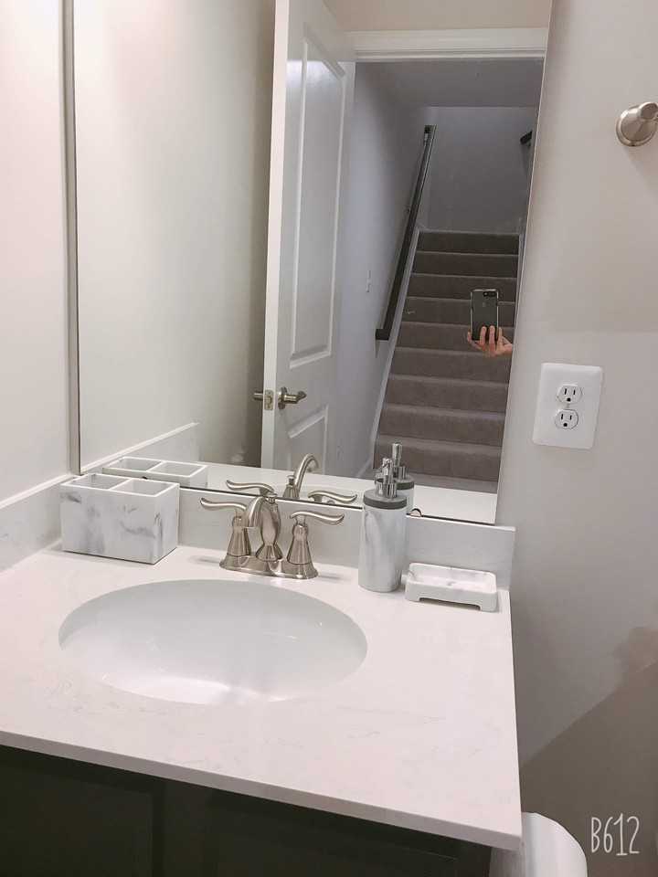 21905 Fulmer Ave - Photo 3 of 8